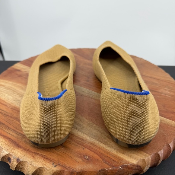 Rothy's The Point Flats Size 9.5 tan sand neutral camel beige - Picture 5 of 8